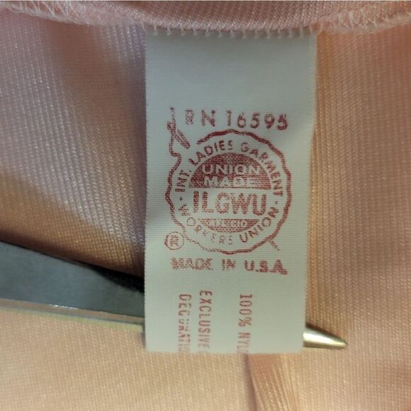 Flair 60s Vintage Nylon Light Pink Robe Knee Length Flutter Sleeves - Picture 7 of 11